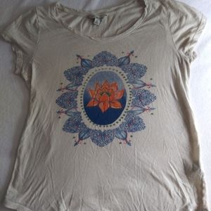 Soft tshirt with lotus flower